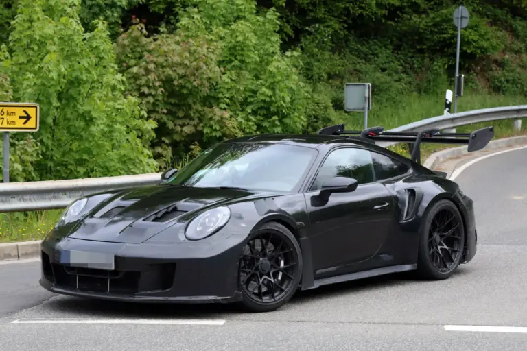 Fotos espía del Porsche 911 GT3 RS 992.2: El deportivo por excelencia se renueva