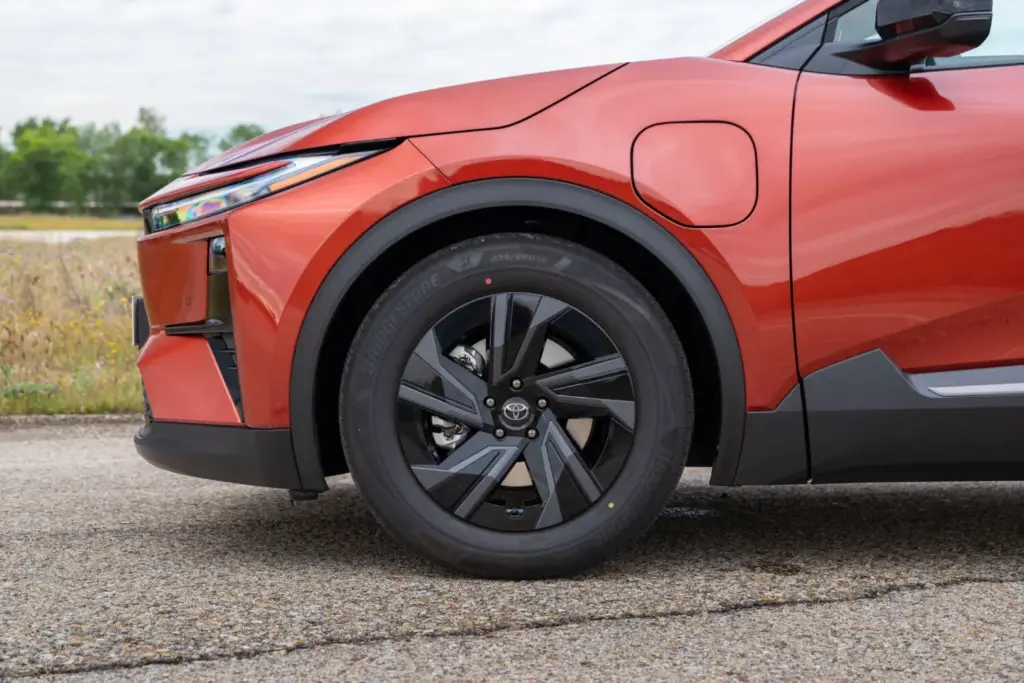 Prueba Toyota C HR 230 Electric 10 Motor16