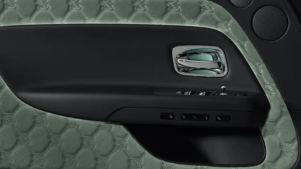 ROLLS ROYCE SPECTRE SERIES II 19 Motor16
