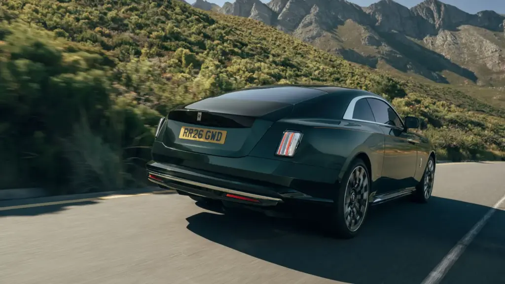 ROLLS ROYCE SPECTRE SERIES II 37 Motor16