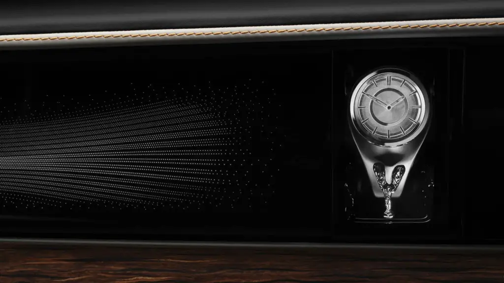 ROLLS ROYCE SPECTRE SERIES II 4 Motor16