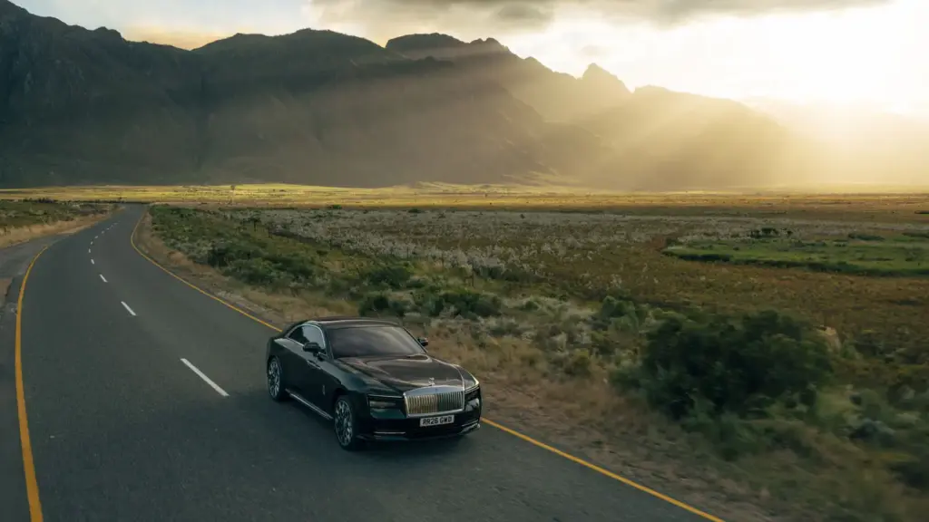 ROLLS ROYCE SPECTRE SERIES II 44 Motor16