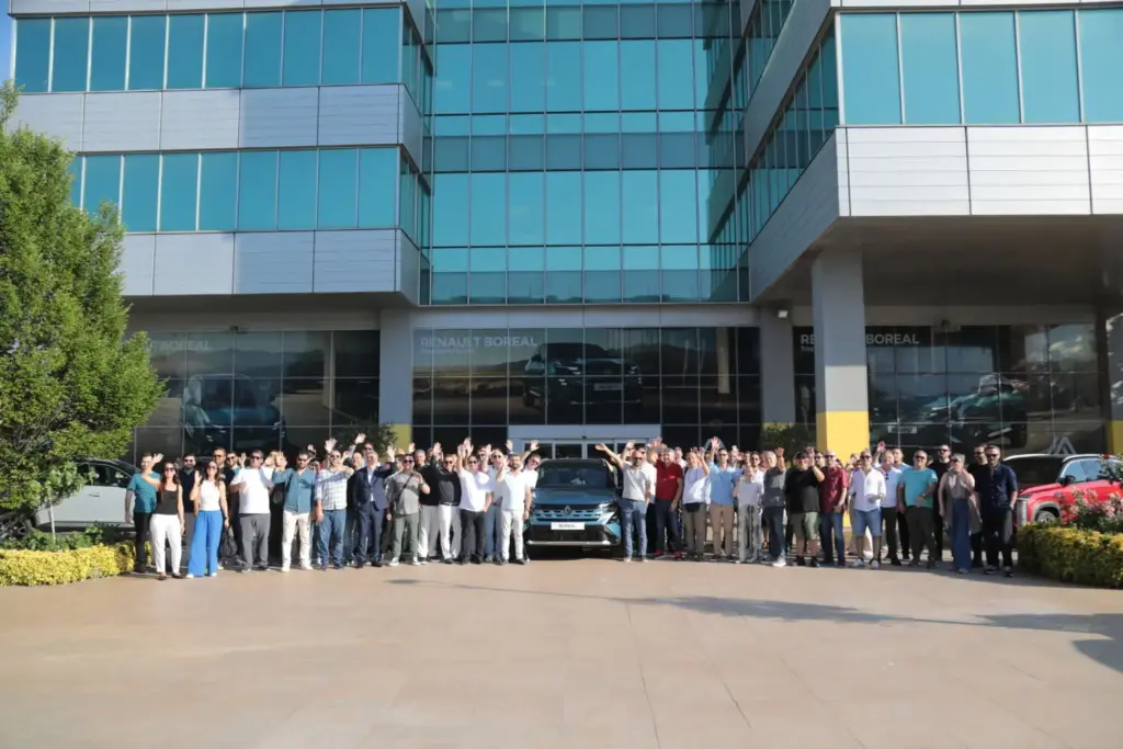El Renault Boreal ya es europeo; aunque no se venderá en España 7 Motor16 Renault Boreal 4 Motor16