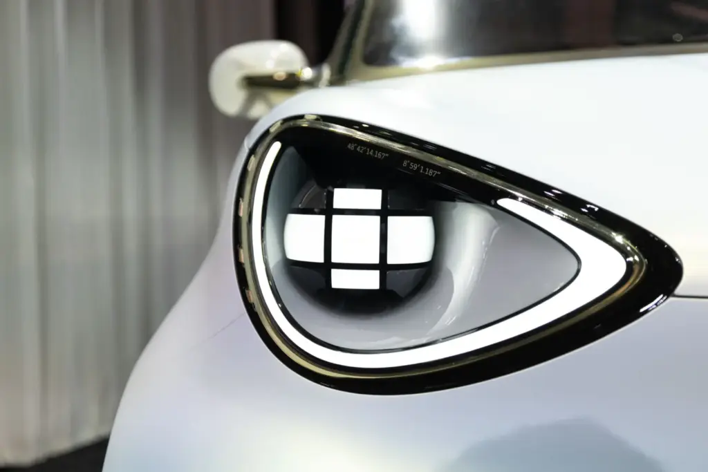 Smart muestra el interior y los detalles técnicos del próximo #2 20 Motor16 SMART CONCEPT 2 17 Motor16