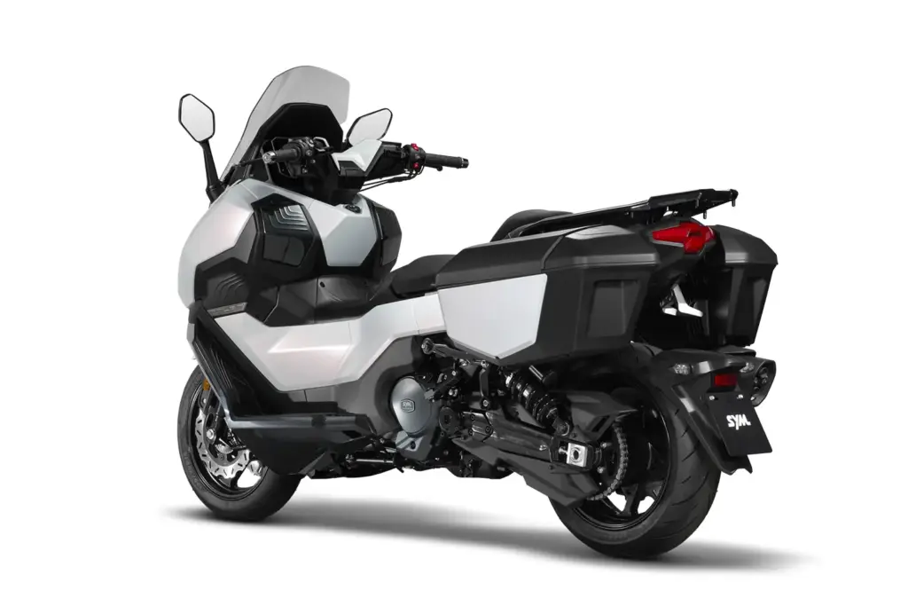 SYM TTLBT 508: El maxiscooter touring que lo cambia todo 1 Motor16 SYM TTLBT scooter touring (4)