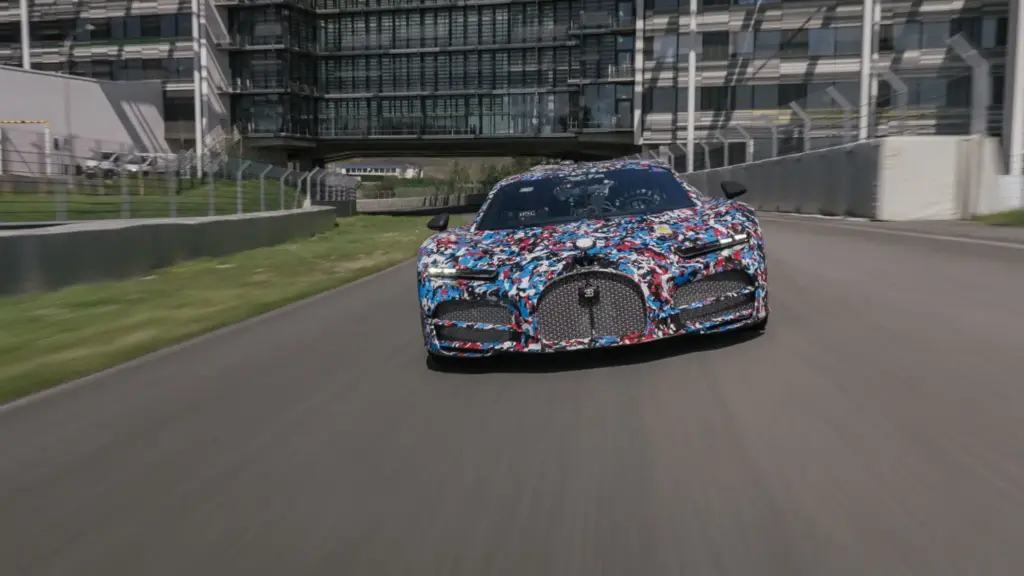 Bugatti Tourbillon y los neumáticos que son pieza clave de la nueva era del hipercoche de Molsheim 7 Motor16 TEST BUGATTI TOURBILLON MICHELIN 4 Motor16