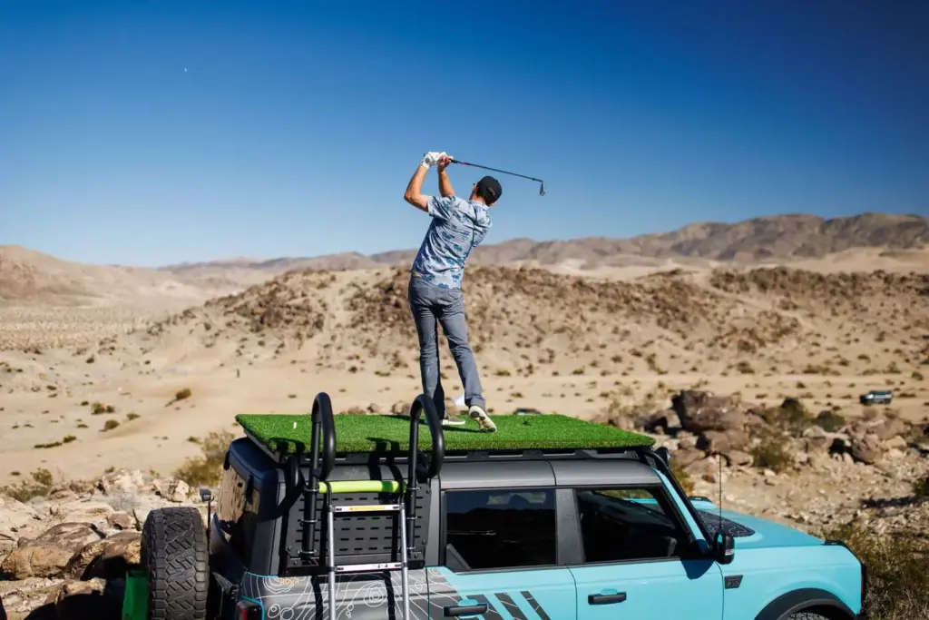 Golf en el desierto con el Ford Bronco como protagonista: así es el torneo más salvaje 14 Motor16 Torneo de Golf Ford Bronco Invitationa14 Motor16