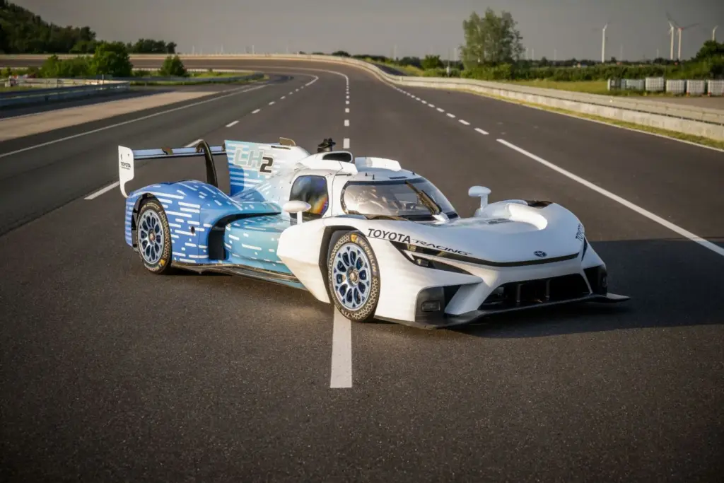 Toyota TR LH2: El prototipo de hidrógeno que rodará en Le Mans 2026 9 Motor16 Toyota TR LH2 prototipo hidrogeno le mans 1 Motor16