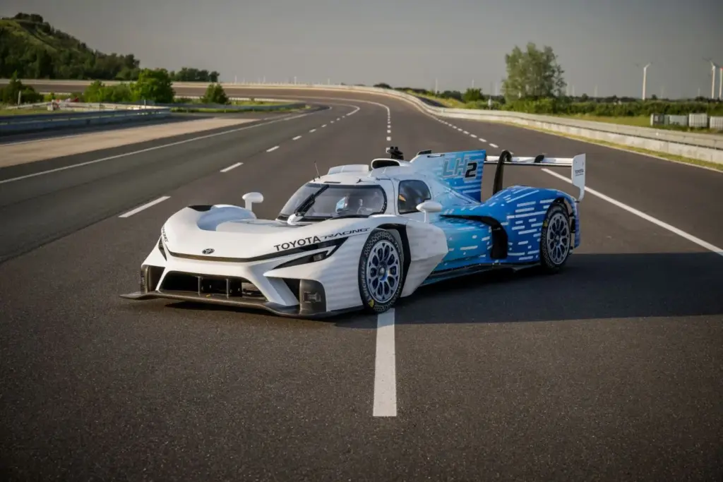 Toyota TR LH2: El prototipo de hidrógeno que rodará en Le Mans 2026 5 Motor16 Toyota TR LH2: El prototipo de hidrógeno que rodará en Le Mans 2026