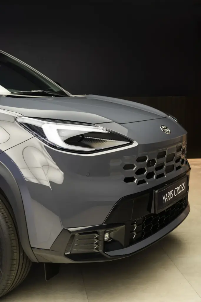 Toyota Yaris Cross 25 Motor16