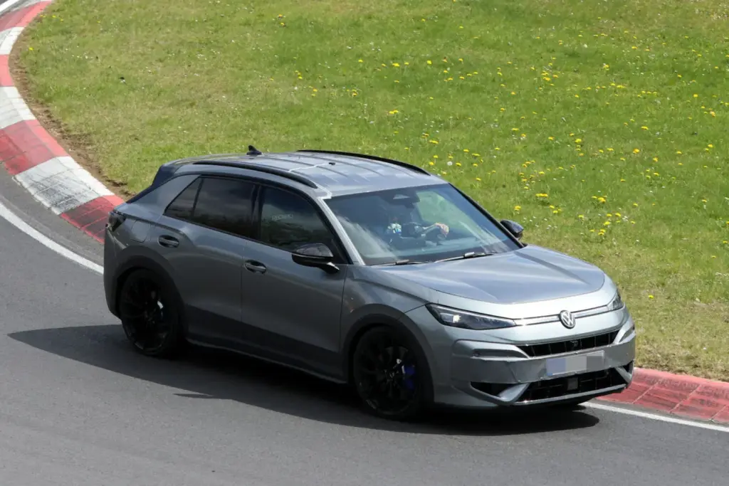 Volkswagen T ROC R 3 Motor16