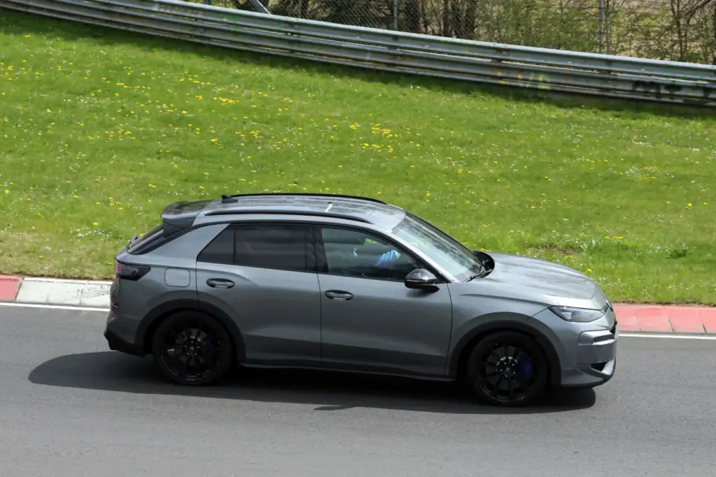 Volkswagen T ROC R 5 Motor16