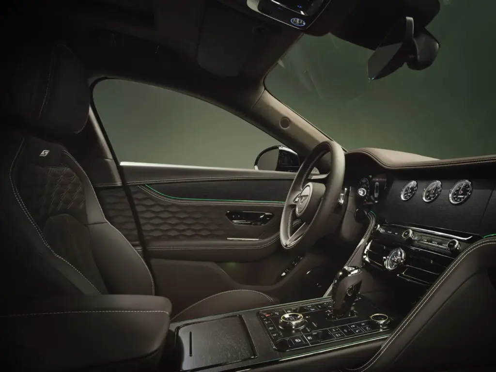 bentley Flying Spur 2026 18 Motor16