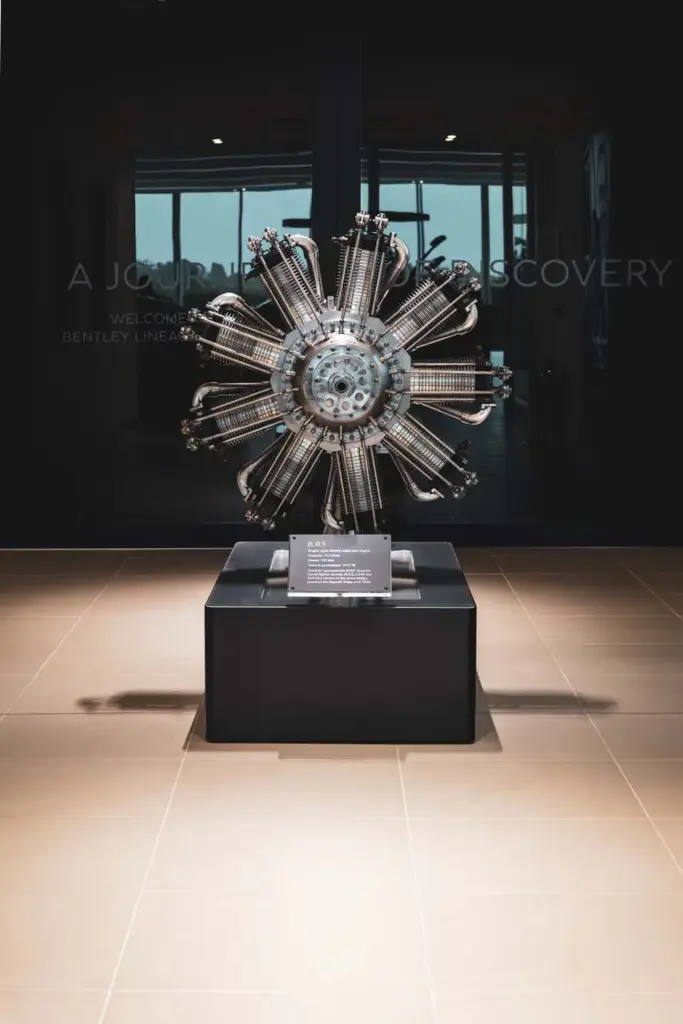 Bentley abre al público su centro de visitantes de Crewe, hasta ahora reservado para 13 clientes de Motor16 Visitas de Bentley Crewe14 Motor16