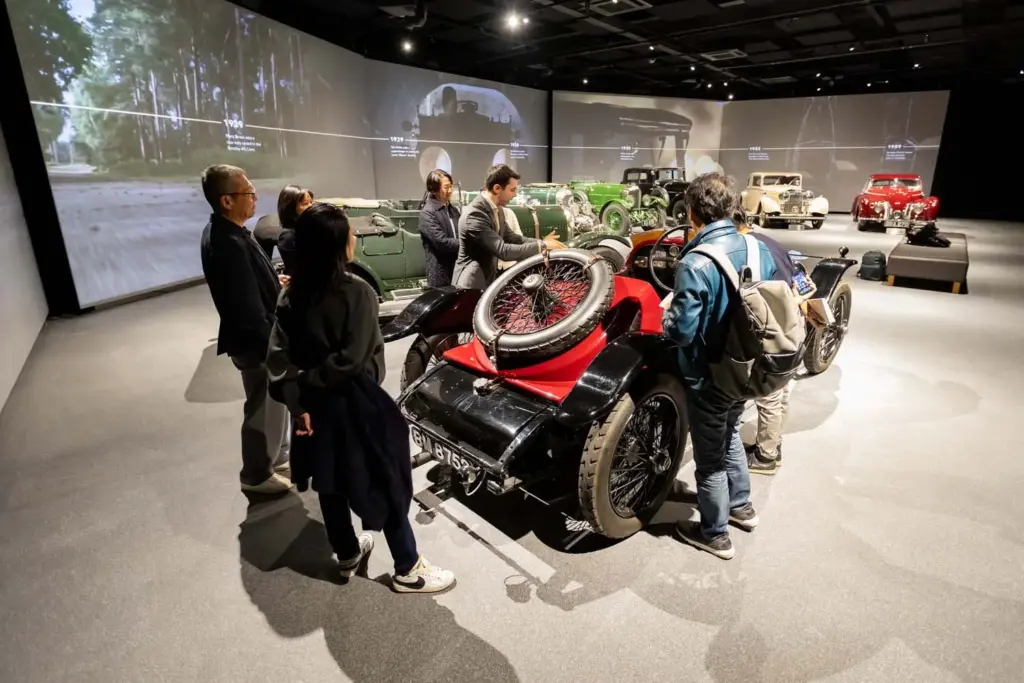 Bentley abre al público su centro de visitantes de Crewe, hasta ahora reservado para 9 clientes de Motor16 Bentley Crewe visita9 Motor16