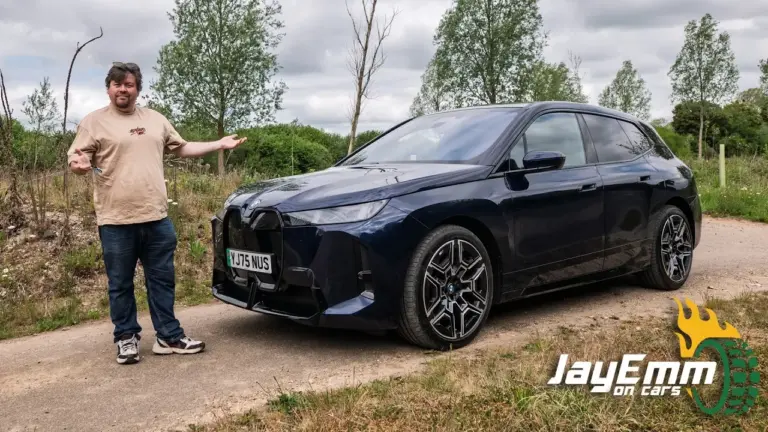 JayEmm recorre 2.500 millas con el BMW iX: luces y sombras del SUV eléctrico