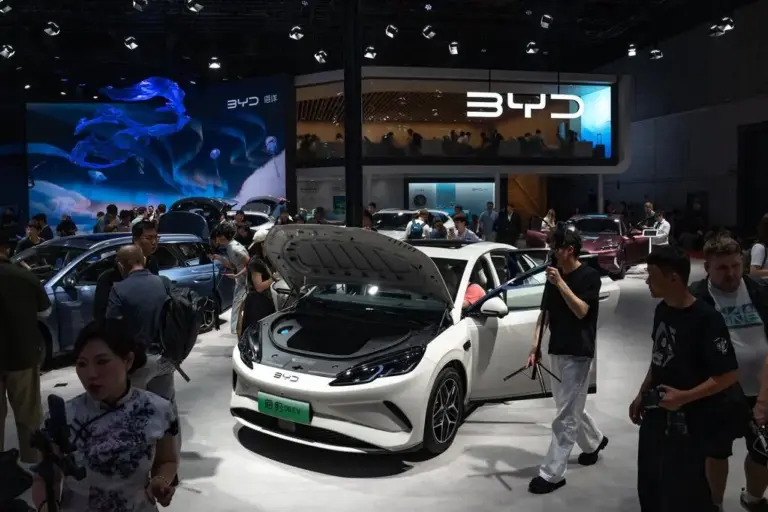 BYD pulveriza récords: 50.000 vehículos vendidos en España en solo tres años y tres meses
