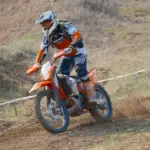 Husqvarna lanza una campaña de revisión para Enduro y Cross Country 2022-2024 por frenos Braktec