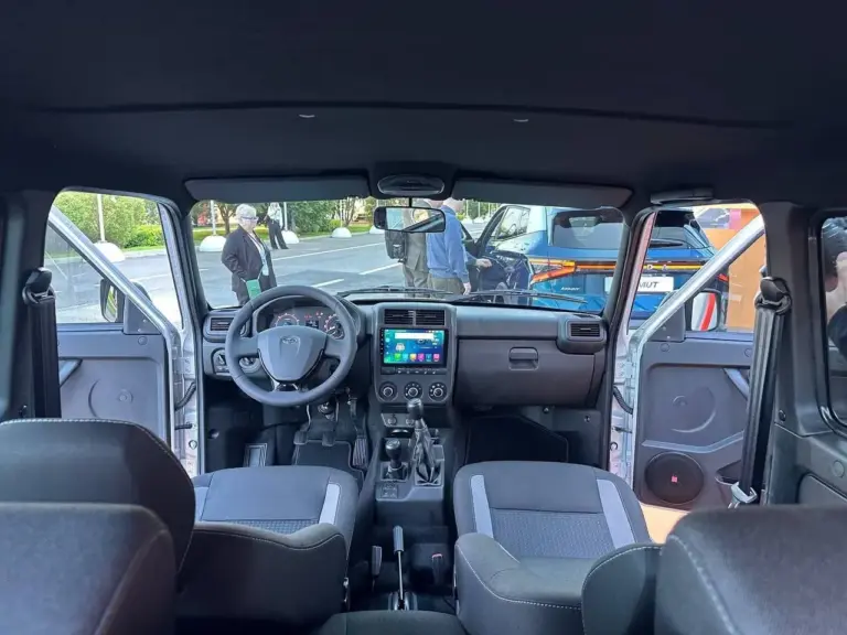 El Lada Niva 2026 estrena airbag y un motor con unos bajos que sorprende