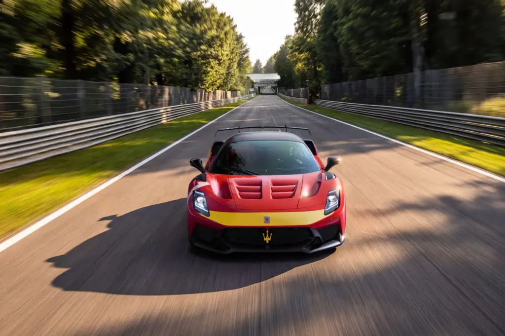 El Maserati GT2 vuelve a Monza con libreas que homenajean al mítico Juan Manuel Fangio 4 Motor16 El Maserati GT2 vuelve a Monza con libreas que homenajean al mítico Juan Manuel Fangio