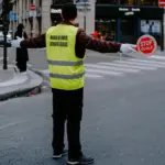 La Guardia Civil multa con 200 euros a los conductores que no respetan el paso de cebra: cómo evitarla