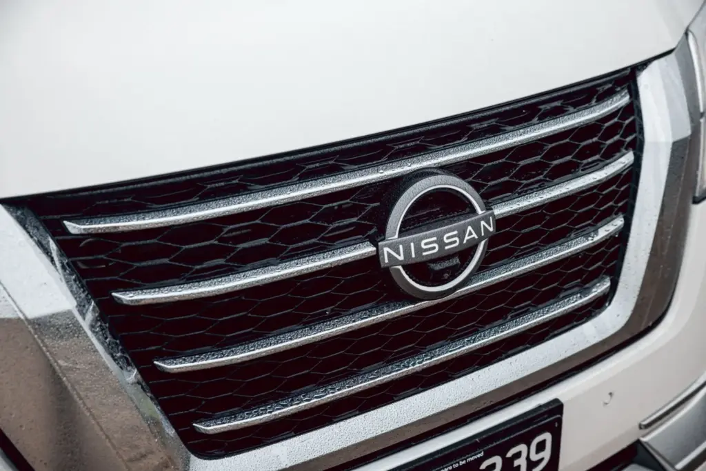 nissan patrol historia v8 australia espana zona franca 134 Motor16