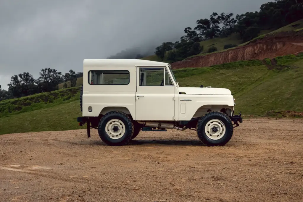 nissan patrol historia v8 australia espana zona franca 33 Motor16