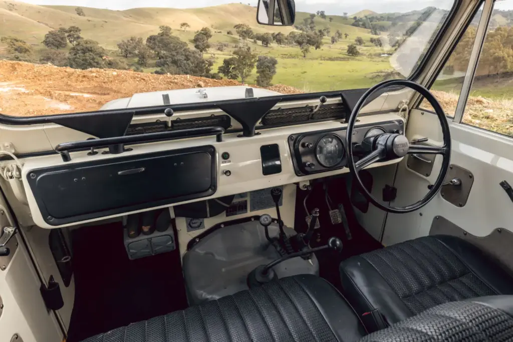 nissan patrol historia v8 australia espana zona franca 37 Motor16