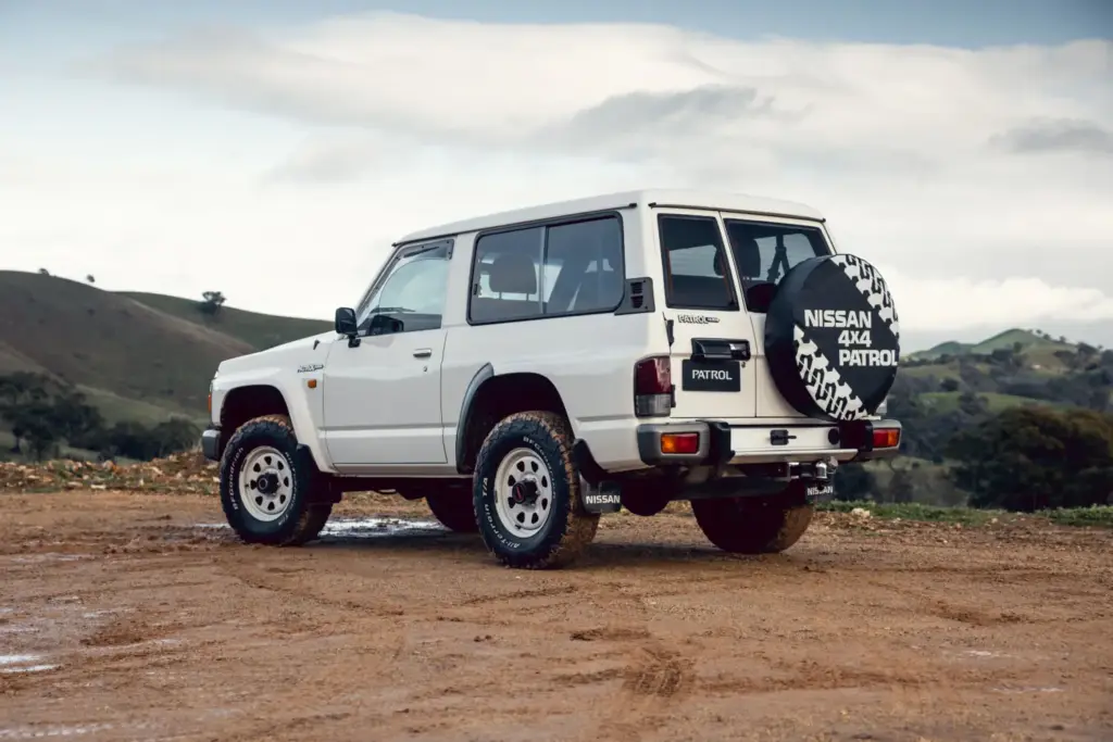 nissan patrol historia v8 australia espana zona franca 62 Motor16
