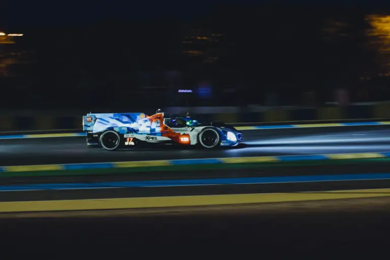 BMW logra su primera pole en Le Mans 2026 tras la sanción a Cadillac