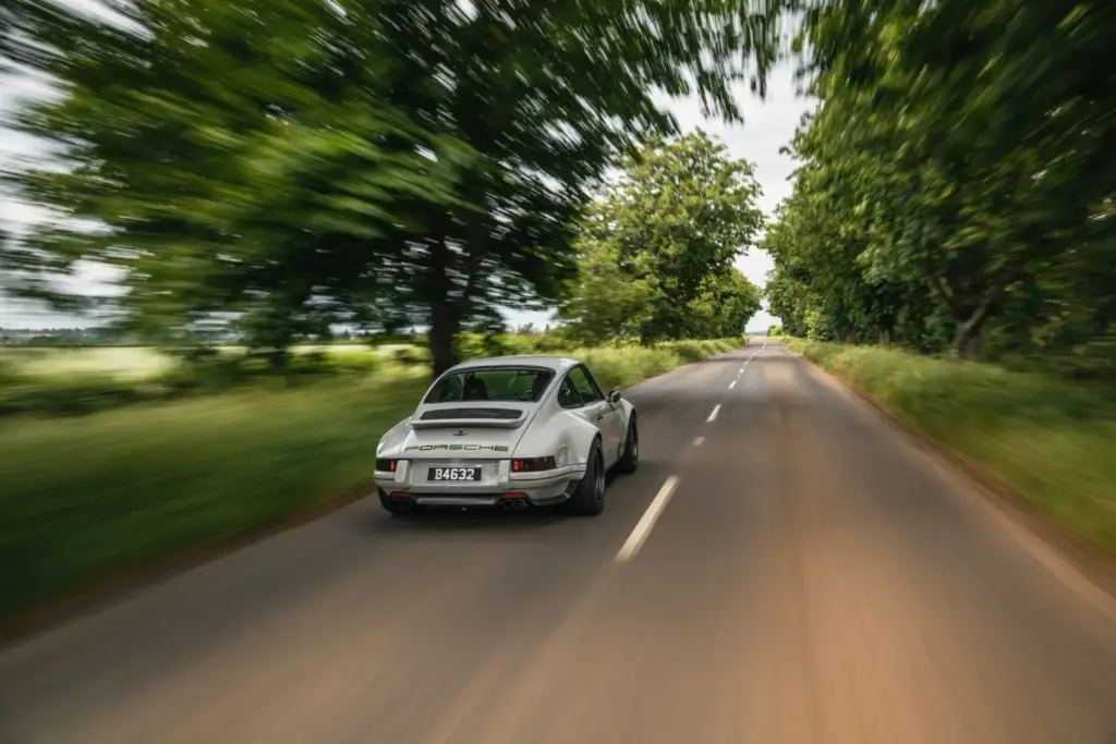 Este Porsche 911 964 supera en potencia específica al actual 911 GT3 50 Motor16 Este Porsche 911 964 supera en potencia específica al actual 911 GT3
