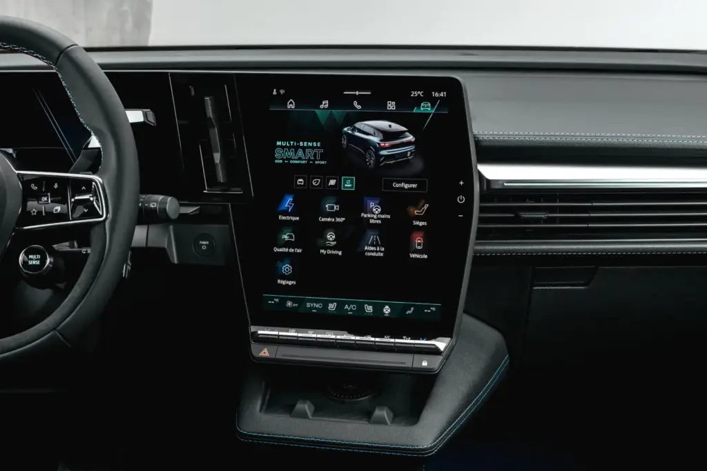 renault Megane nuevo 2027 e tech electrico 54 Motor16