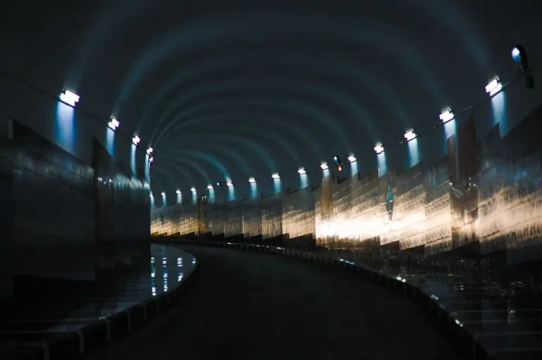 El túnel entre España y Marruecos acumula 9,76 millones invertidos sin una sola vía construida y afronta su revisión clave en agosto