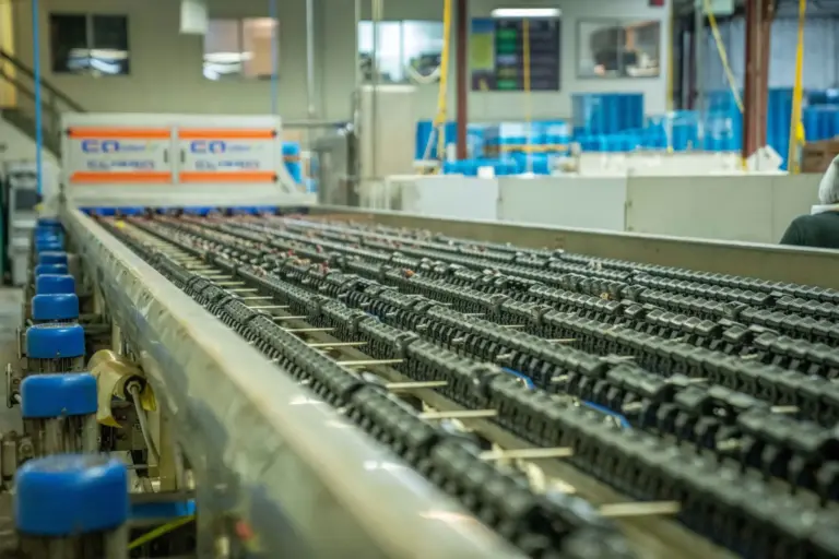 Volkswagen elimina 100.000 empleos y amenaza la producción de las furgonetas Transporter y Crafter