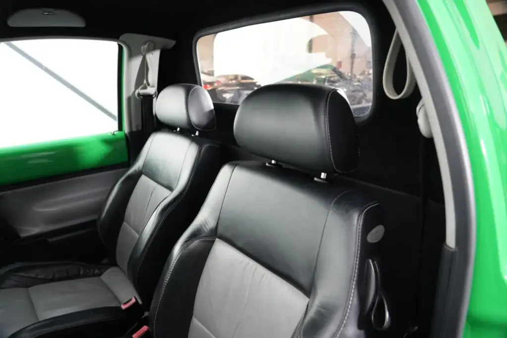Este Volkswagen New Beetle pickup acaba de subastarse a un precio de risa en Reino Unido 16 Motor16 Este Volkswagen New Beetle pickup acaba de subastarse a un precio de risa en Reino Unido