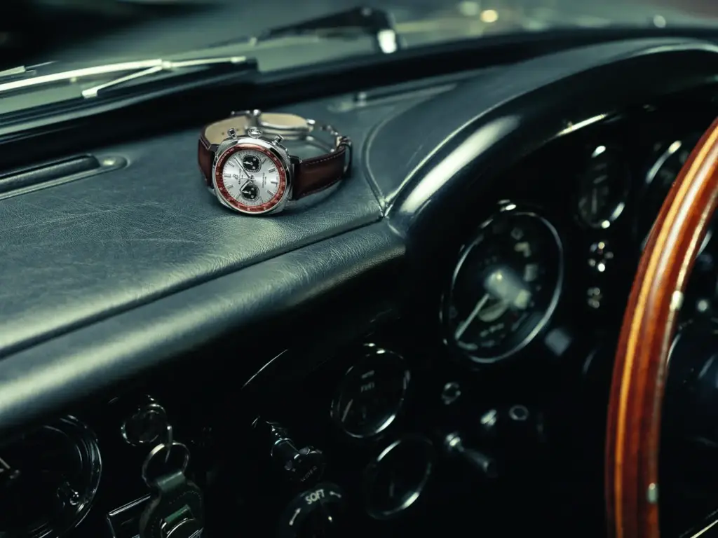 Breitling y Aston Martin reviven el mito de James Bond con un reloj que tiene el ADN del DB5 7 Motor16 05 Top Time B01 Chronograph 41 Tribute to Aston Martin DB5 Motor16