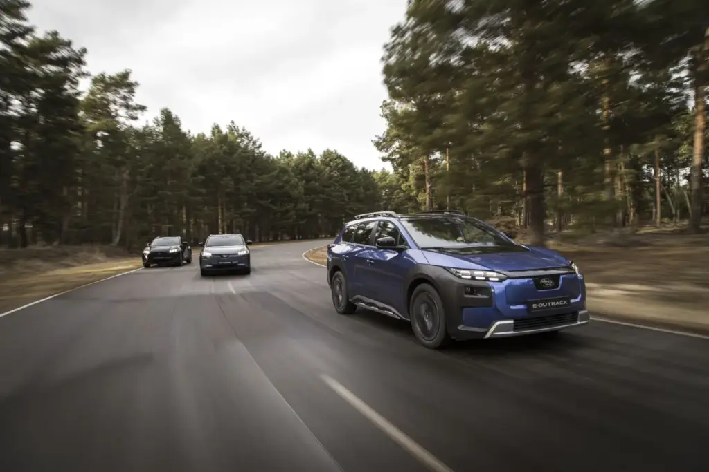 Subaru acelera su ofensiva eléctrica. Detalles y precios de sus nuevos Uncharted, E-Outback y Solterra 17 Motor16 1. Gama EV Subaru 11 Motor16