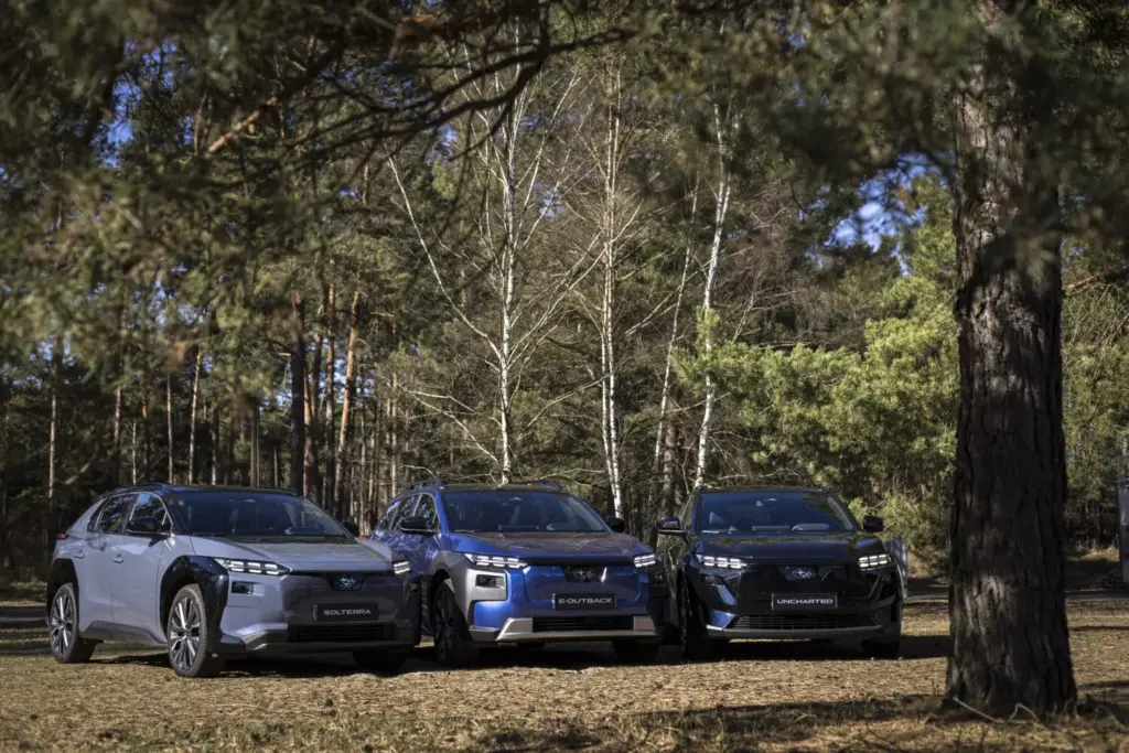 Subaru acelera su ofensiva eléctrica. Detalles y precios de sus nuevos Uncharted, E-Outback y Solterra 11 Motor16 1. Gama EV Subaru 5 Motor16