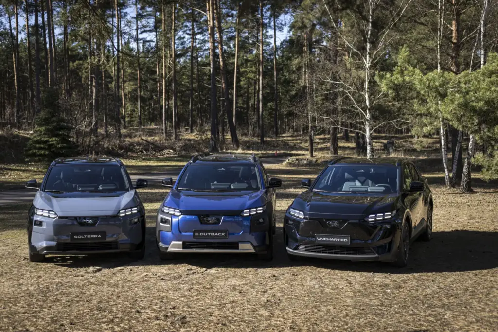 Subaru acelera su ofensiva eléctrica. Detalles y precios de sus nuevos Uncharted, E-Outback y Solterra 13 Motor16 1. Gama EV Subaru 7 Motor16