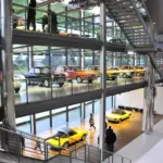 Museo Volkswagen Autostadt: del último Beetle al Golf W12-650, las joyas del Zeithaus
