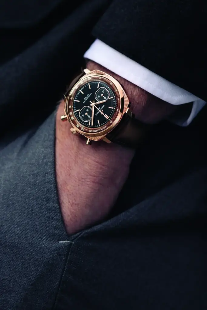 Breitling y Aston Martin reviven el mito de James Bond con un reloj que tiene el ADN del DB5 12 Motor16 12 Breitling Top Time B01 Chronograph 41 Tribute to Aston Martin DB5 Motor16