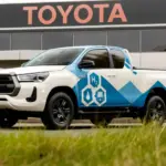 Toyota presenta el Hilux de hidrógeno que competirá en el Dakar 2027