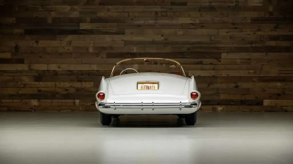 1953 Cadillac elegante concept Kruse 11 Motor16