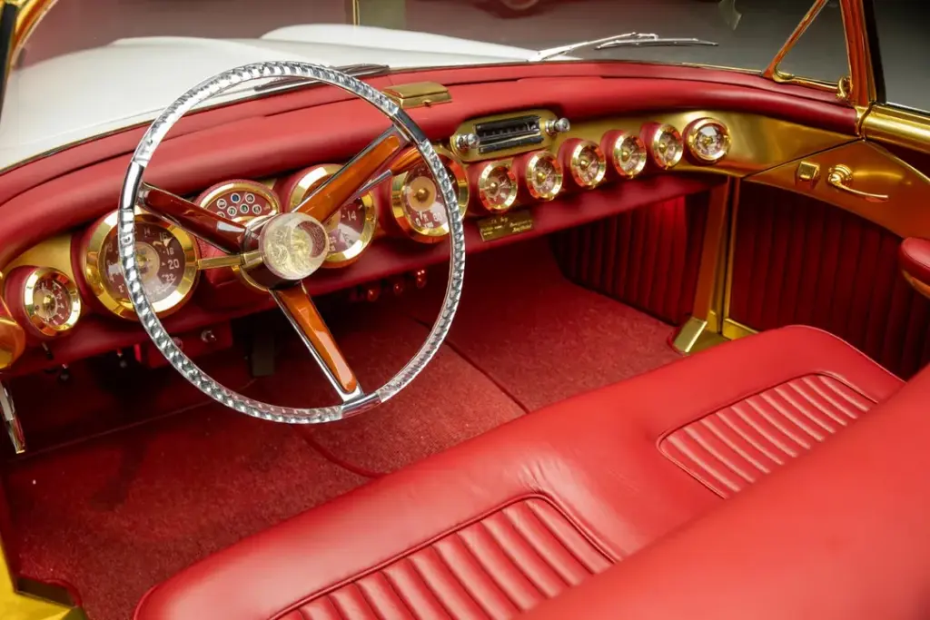 1953 Cadillac elegante concept Kruse 15 Motor16