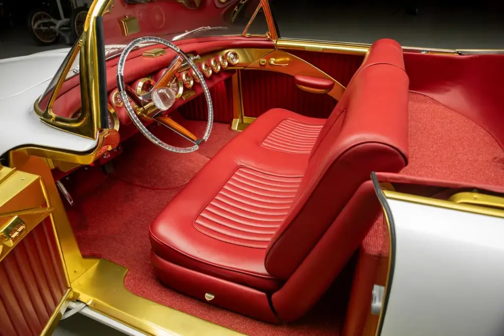 1953 Cadillac elegante concept Kruse 17 Motor16
