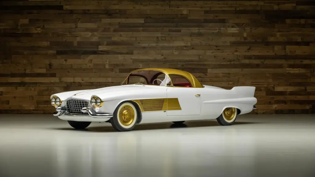 1953 Cadillac elegante concept Kruse 2 Motor16