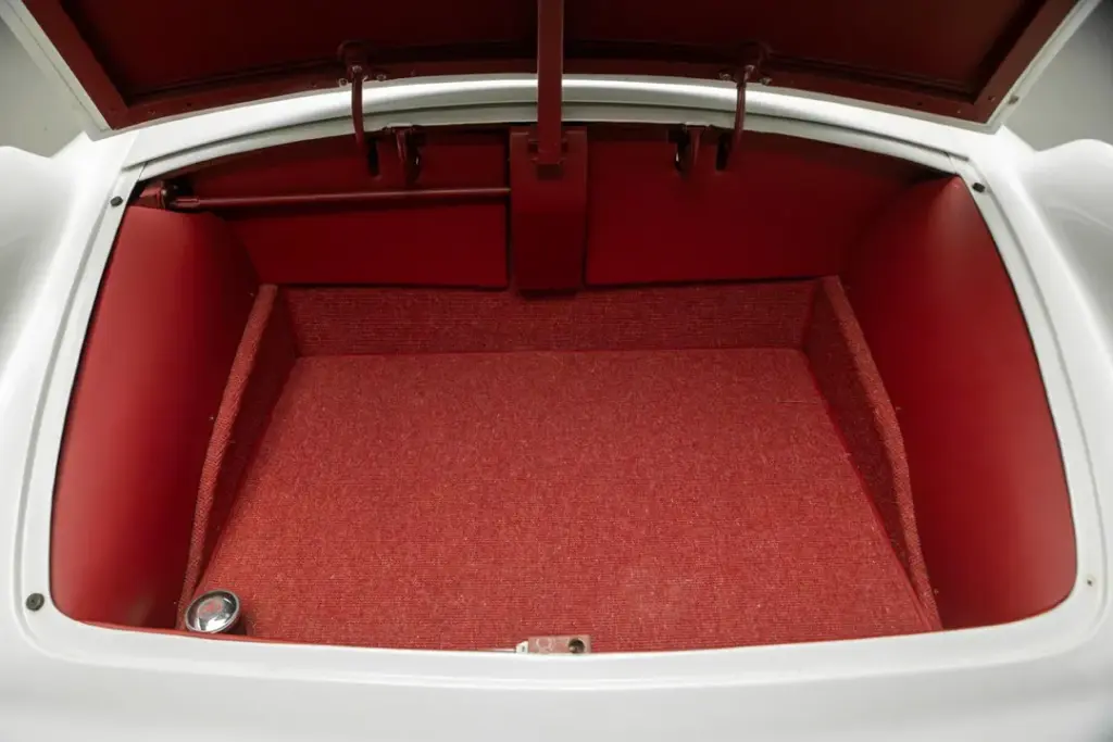 1953 Cadillac elegante concept Kruse 25 Motor16
