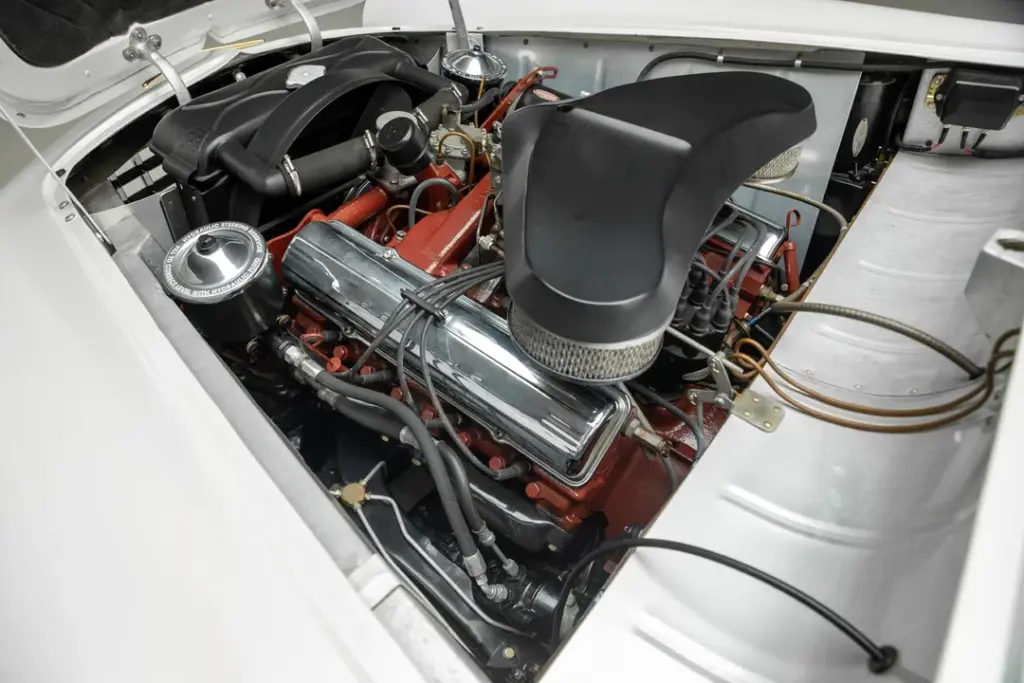 1953 Cadillac Elegante Concept. Imagen motor.