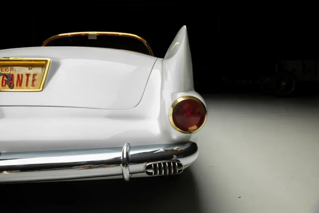 1953 Cadillac elegante concept Kruse 44 Motor16