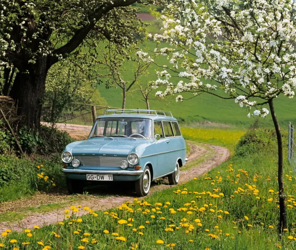 Del Opel Kadett Caravan al Opel Astra Sports Tourer: 63 años de obsesión por el espacio 9 Motor16 1963 opel kadett caravan 5 Motor16